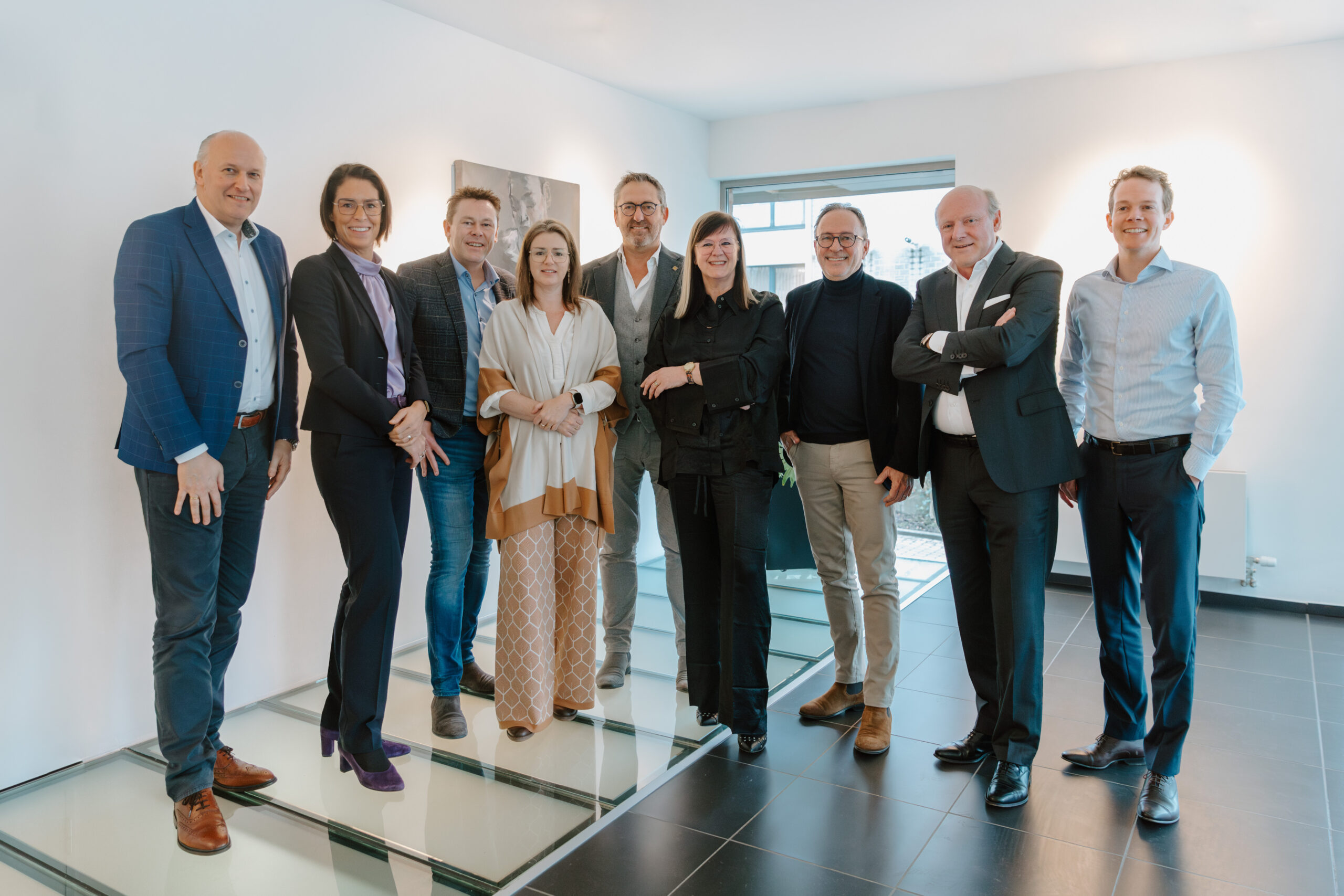 SDM Corporate Finance Group begeleidt de aandeelhouders van Motmans & Partners bij de overname door Glowi