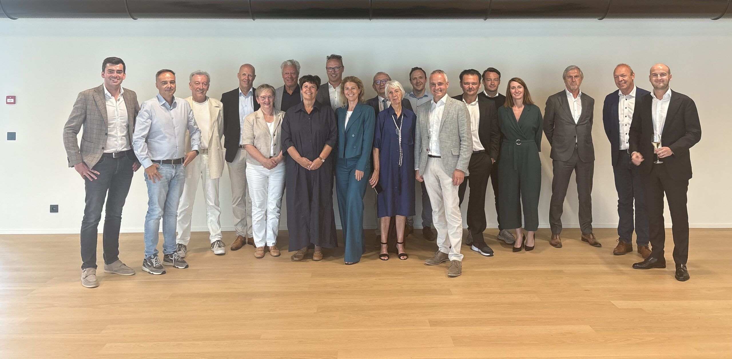 Group image Via Partners & SDM